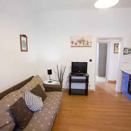 Mavielba Centro Apartment